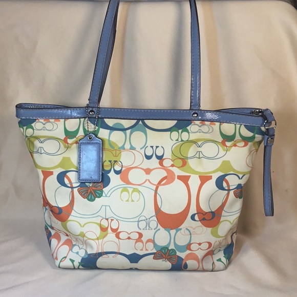 Coach Bag - Picture 1 of 4